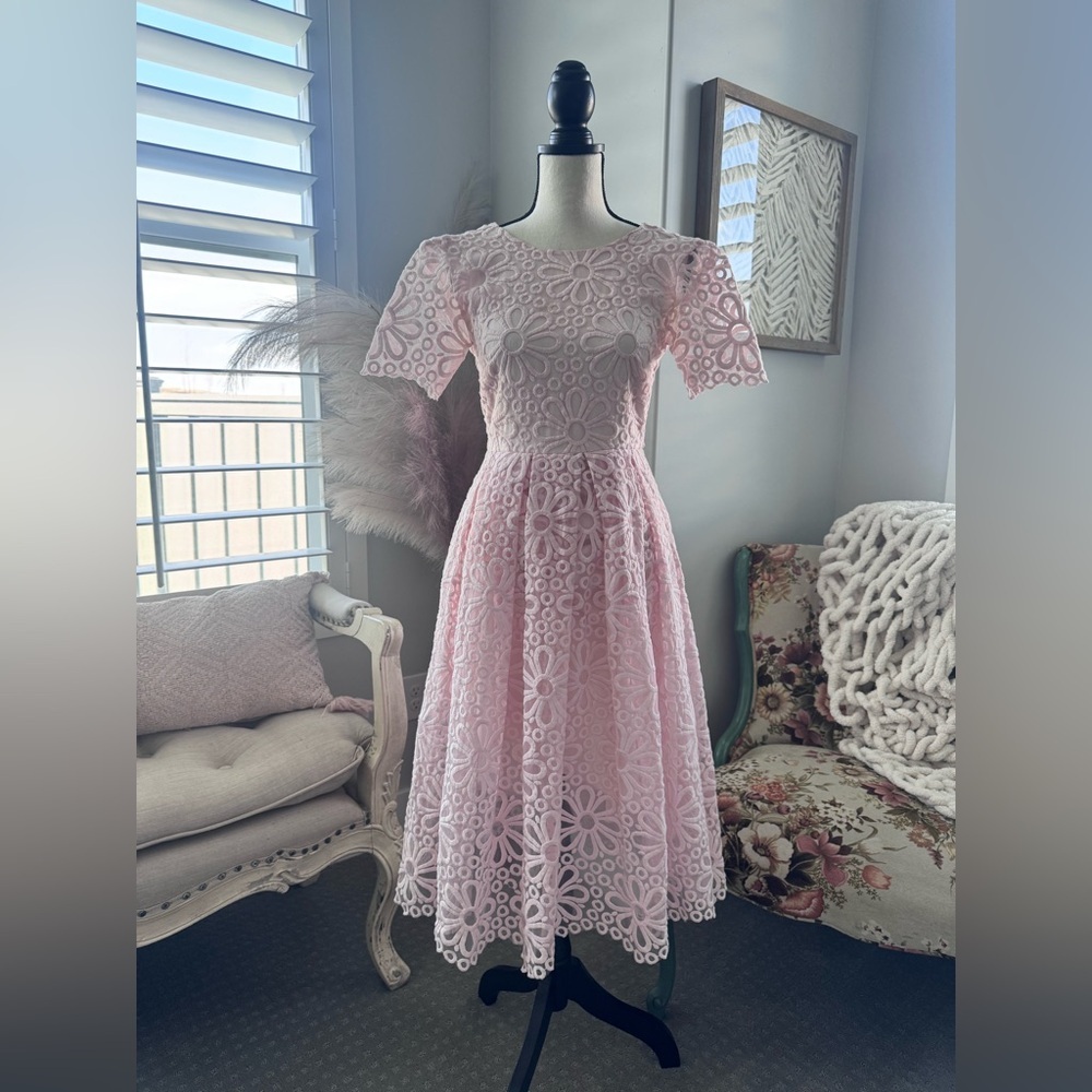 Rachel Parcell Pink Floral Lace Dress XS Feminine Romantic